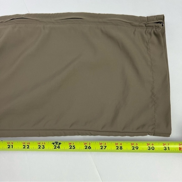 Mountain Equipment Co-Op Women’s Hiking Outdoor Convertible Pants/Shorts Sz 6 - Picture 11 of 16